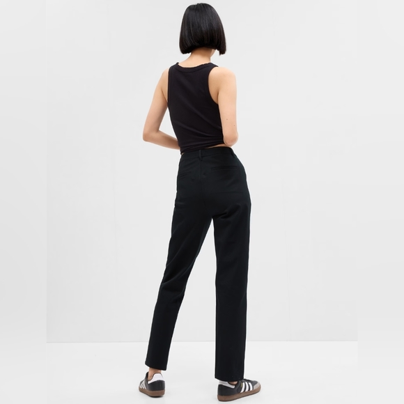NWT Gap Mid Rise Straight Leg Pants in Bi-Stretch - Picture 2 of 9